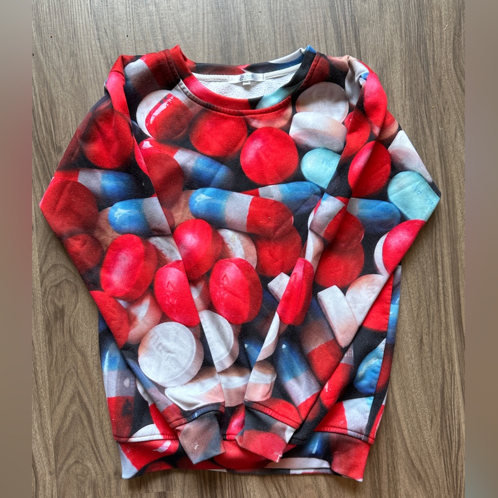 Pills printed sweatshirt – SHELFIES
